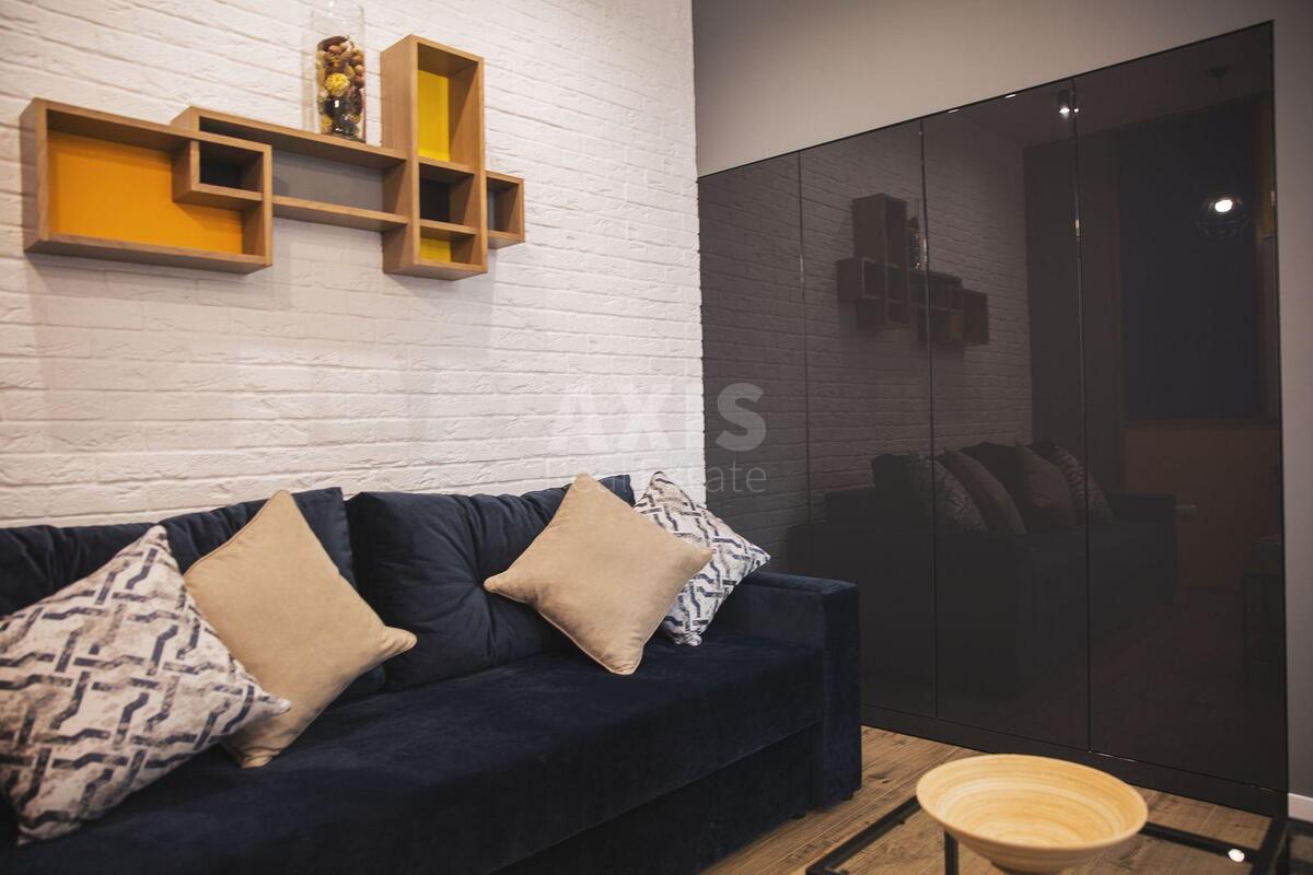 1k apartment vul. Kyrylo-Mefodii'vs'ka 2589034
