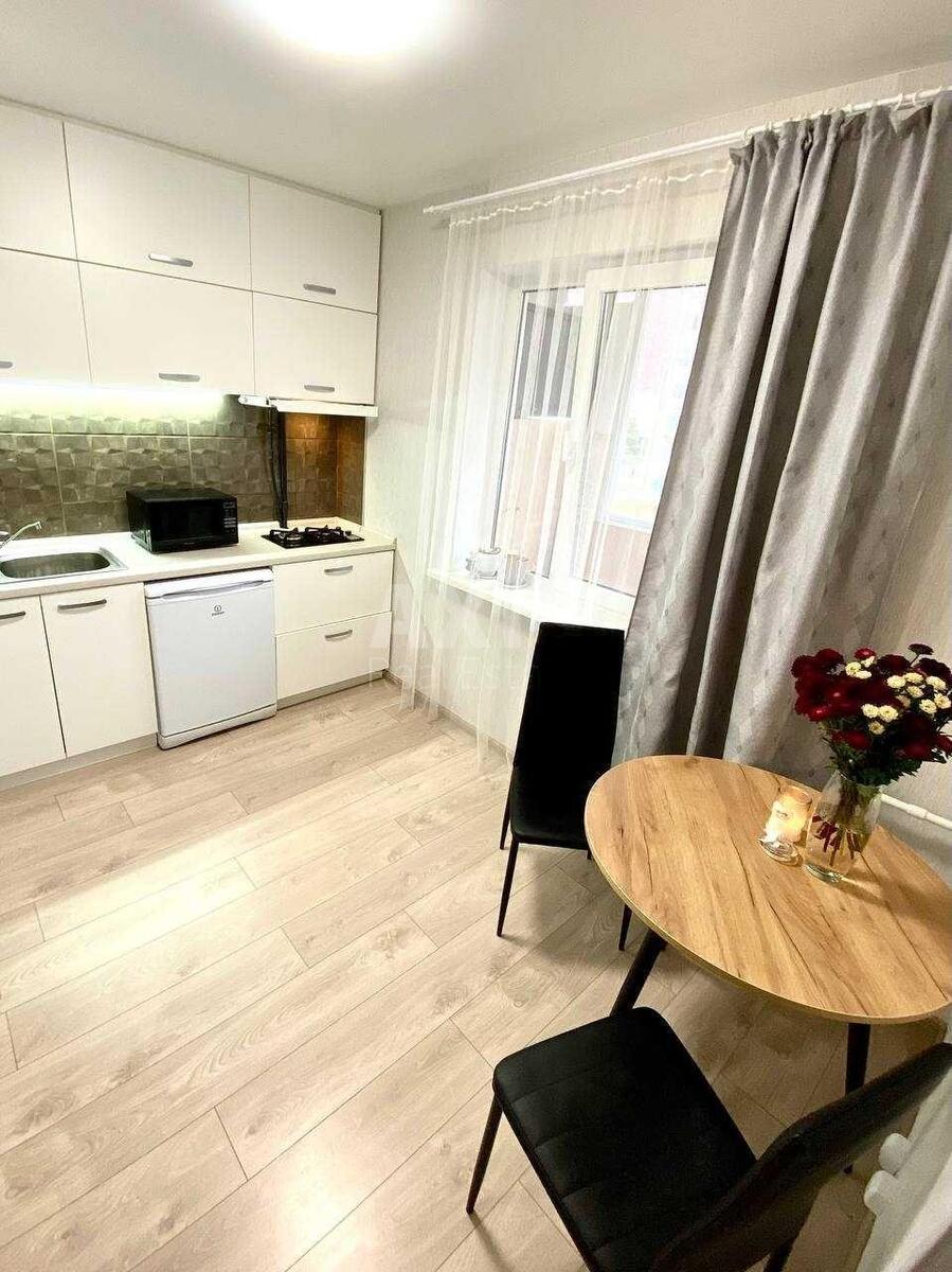 1к квартира ул. Елены Пчилки 4