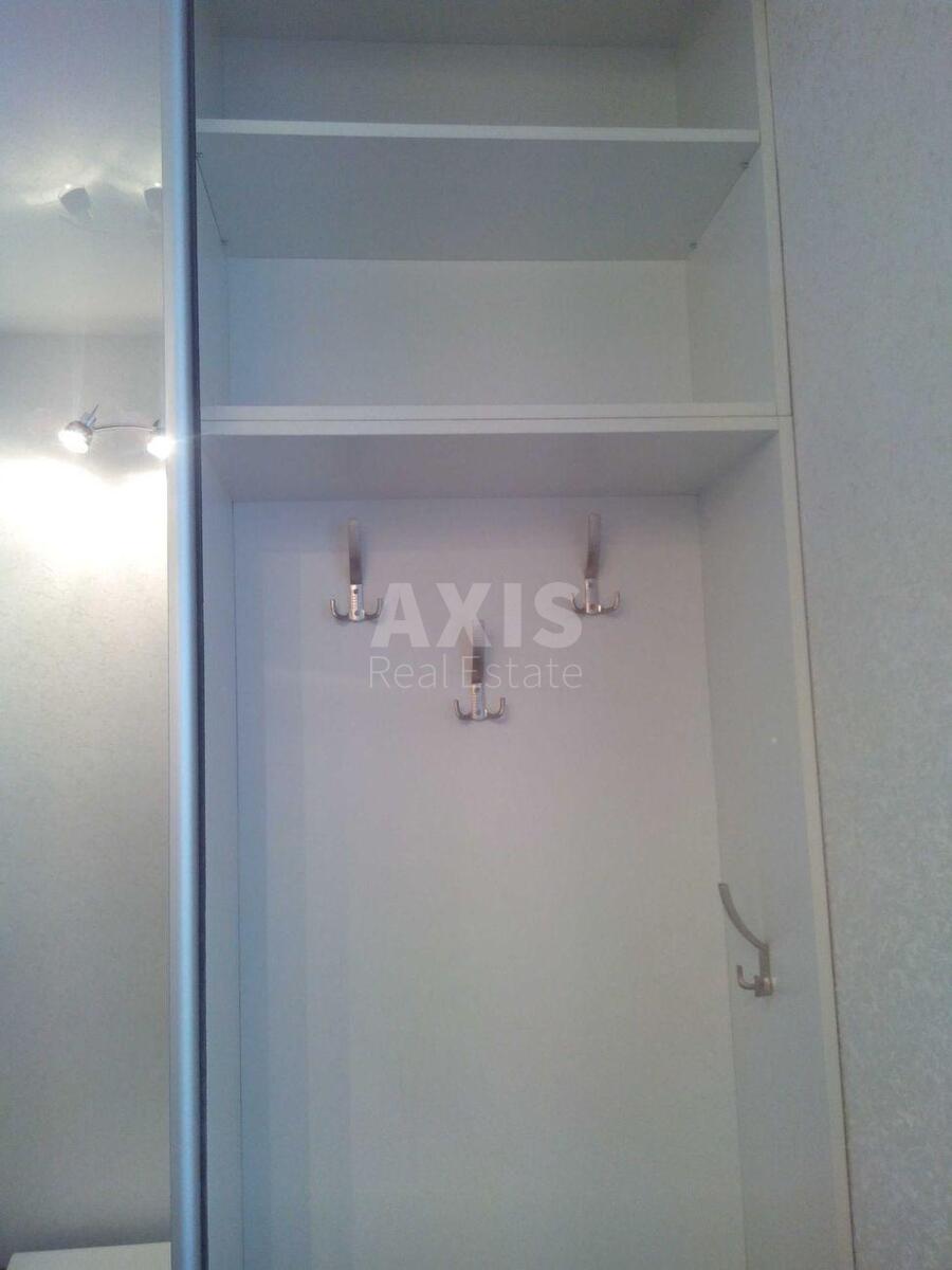1k apartment vul. Yulia Zdanovska 50/28