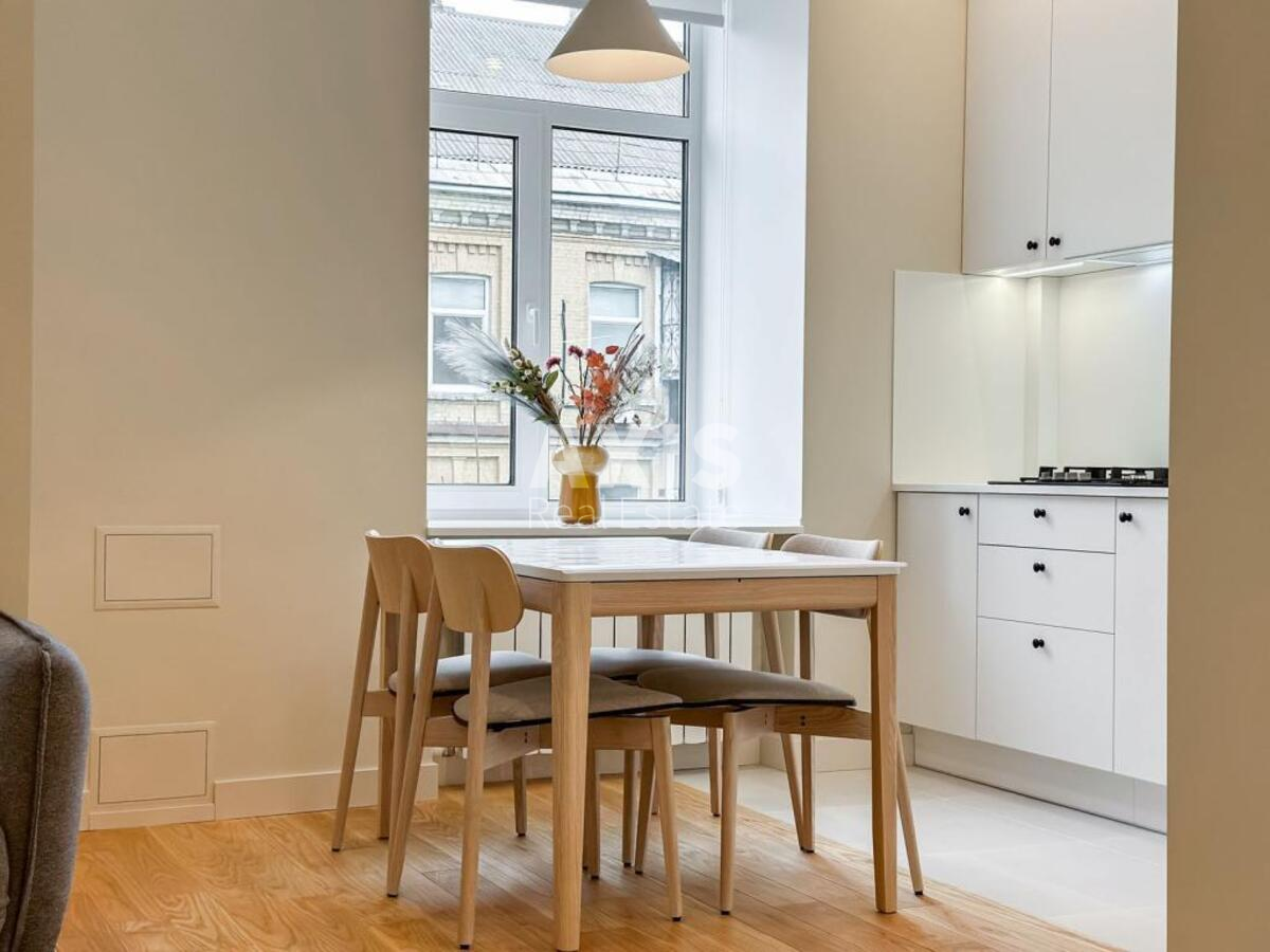3k apartment vul. Antonovycha 14б1