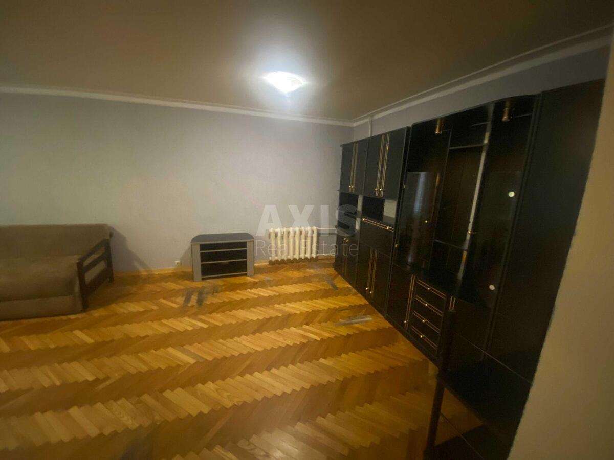 2k apartment vul. Antonovycha 886