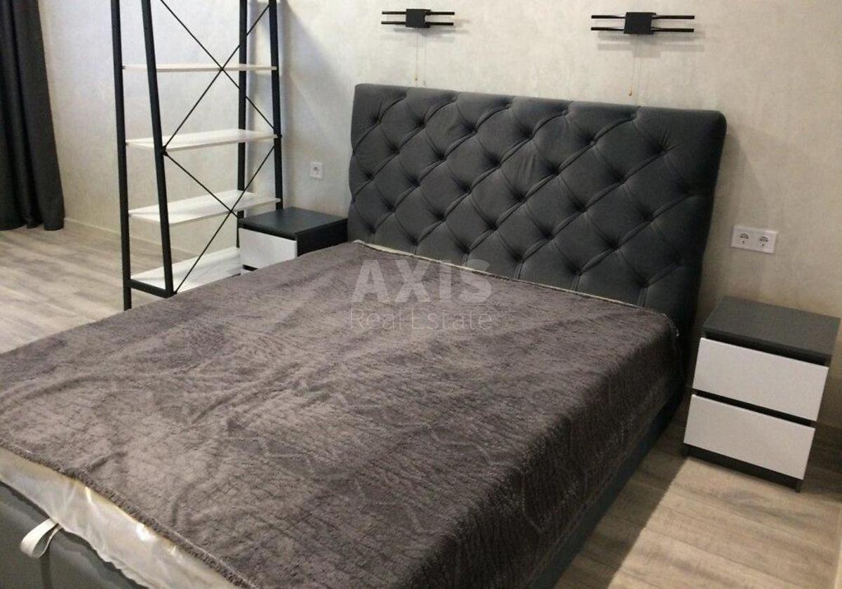 2k apartment vul. Krakivs'ka 302