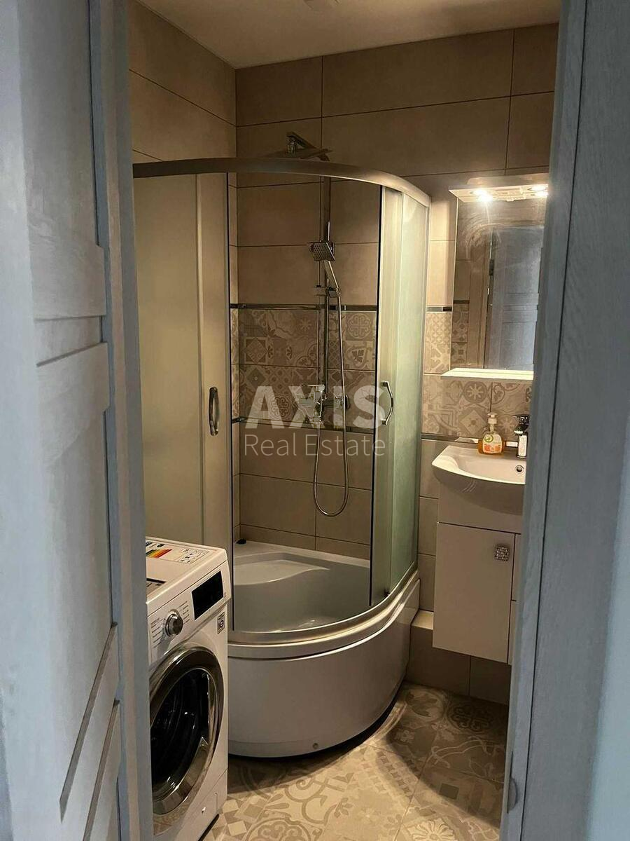 1k apartment vul. Myhajla Maksymovycha 7Б570939