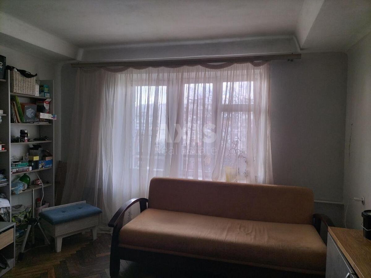 3к квартира пр-т Голосеевский 895