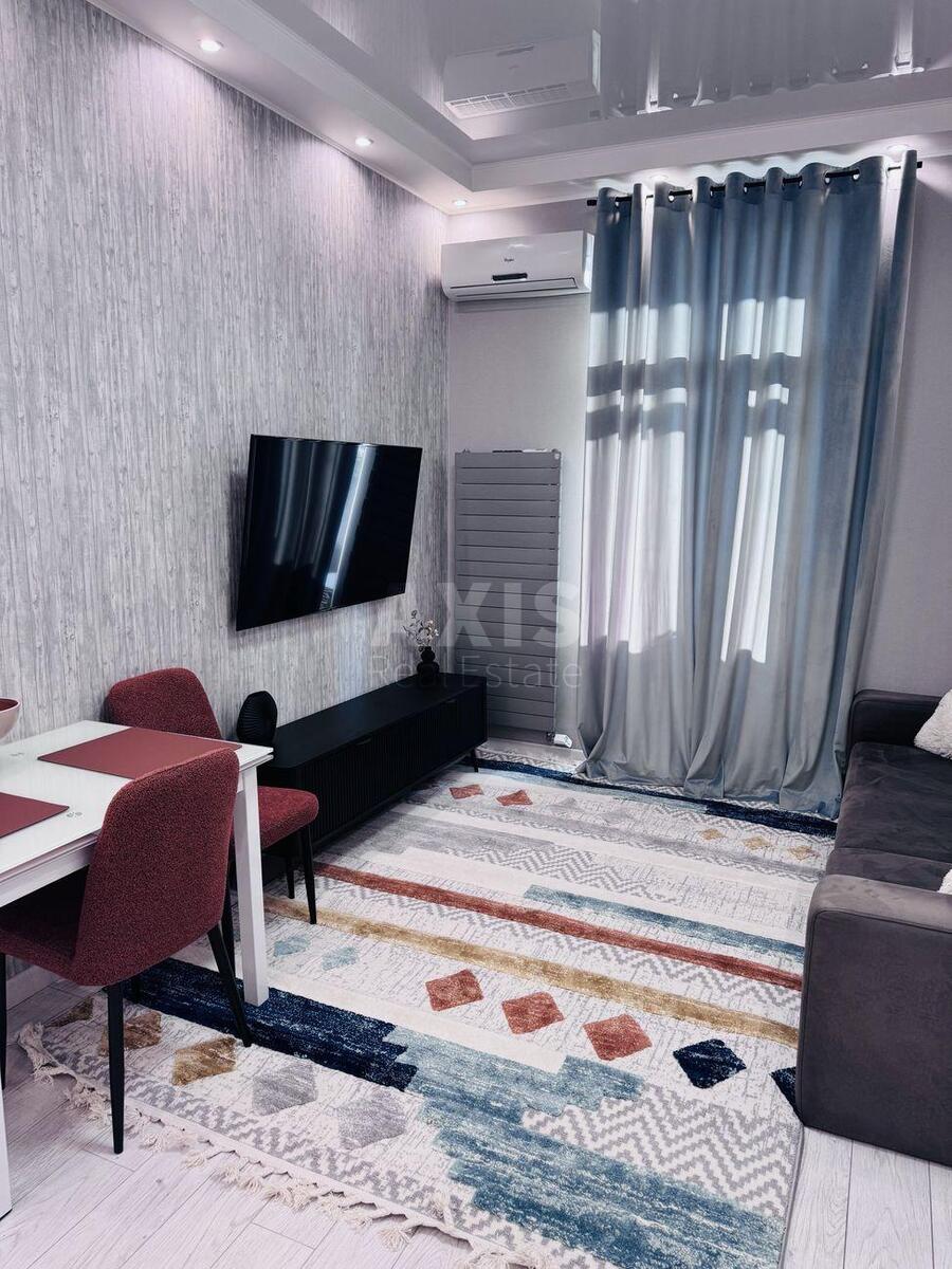 1к квартира ул. Василия Тютюнника 52/1637263