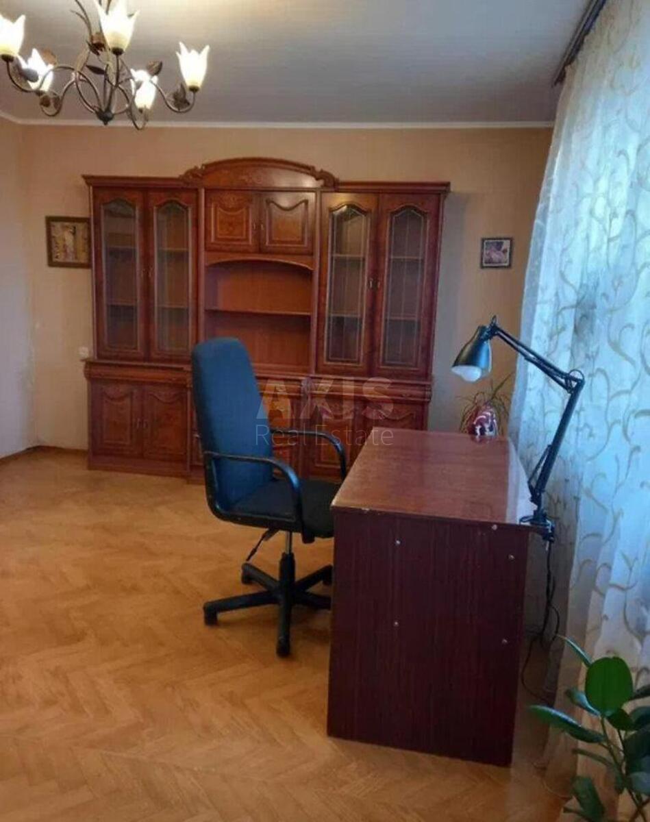 2к квартира пр-т Леся Курбаса 1Б638126