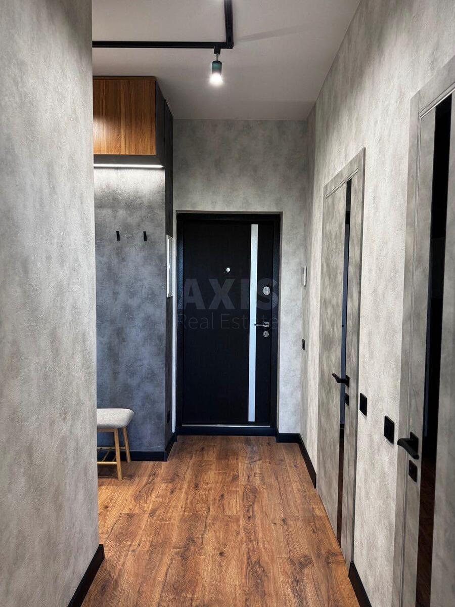 2к квартира ул. Писаржевского Академика 813