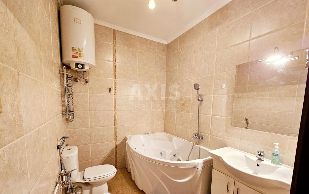 3k apartment vul. Antonovycha 72600905