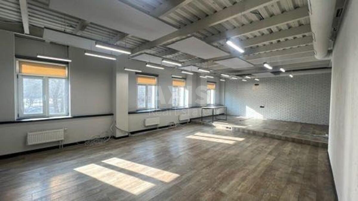 Офис пер. Кияновский 7А, 380м24