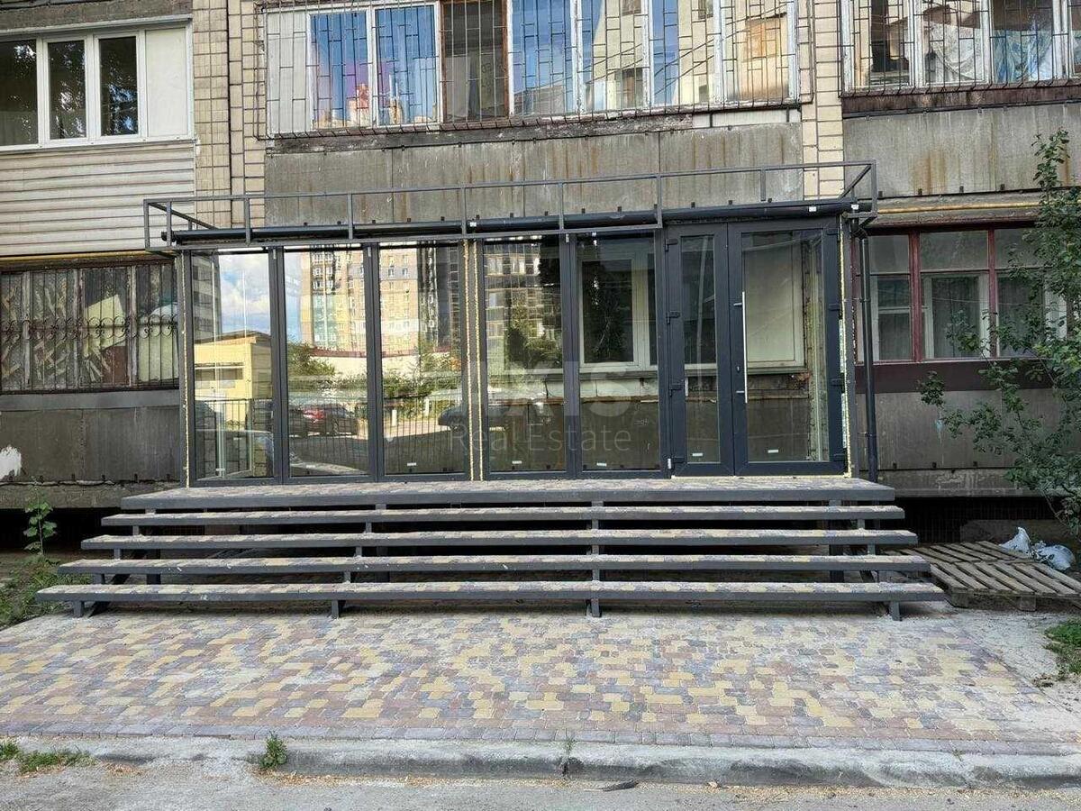 Trade object vul. Preobrazhens'ka 10/17, 16m257129