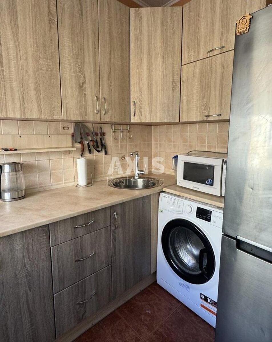 3k apartment prov. Gordienka Kostjantyna 3