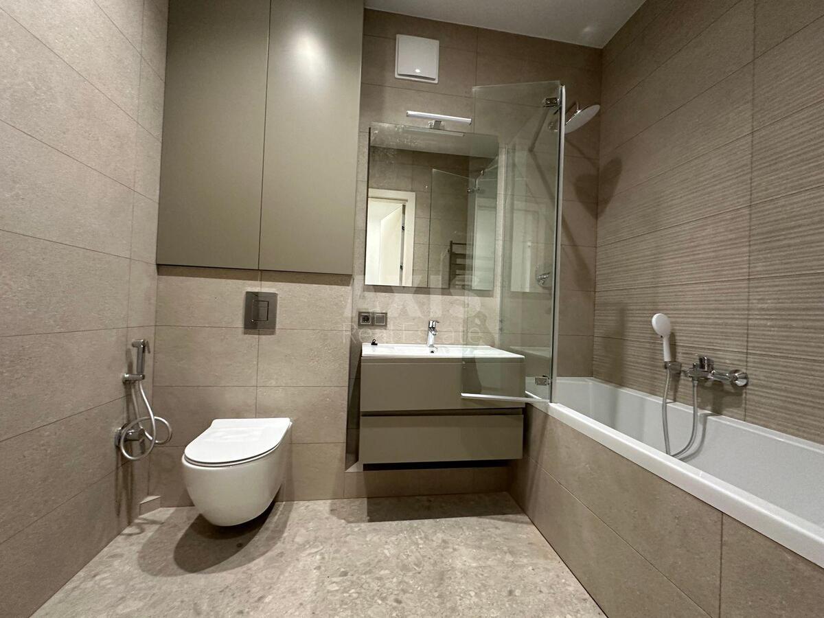 3k apartment vul. Antonovycha 1188