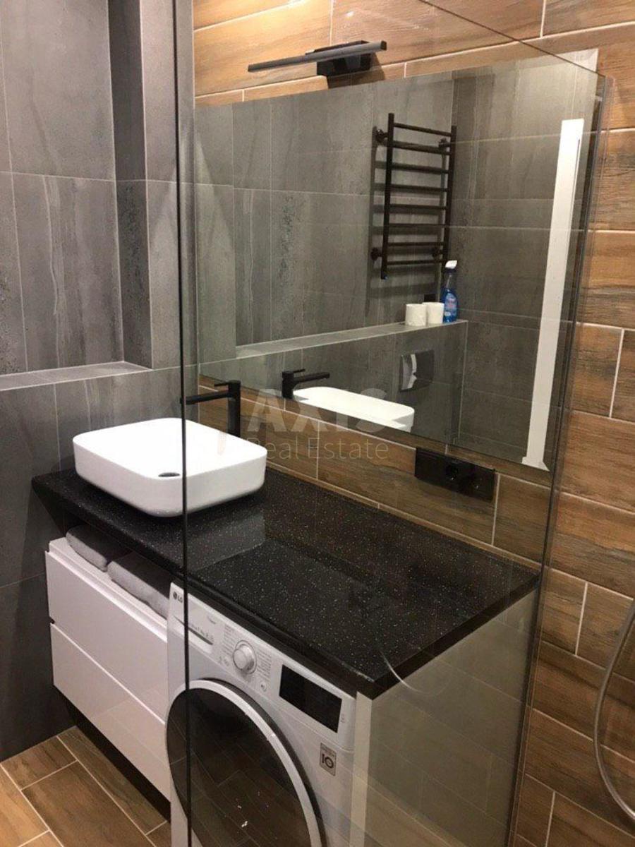 2k apartment vul. Zarichna 166