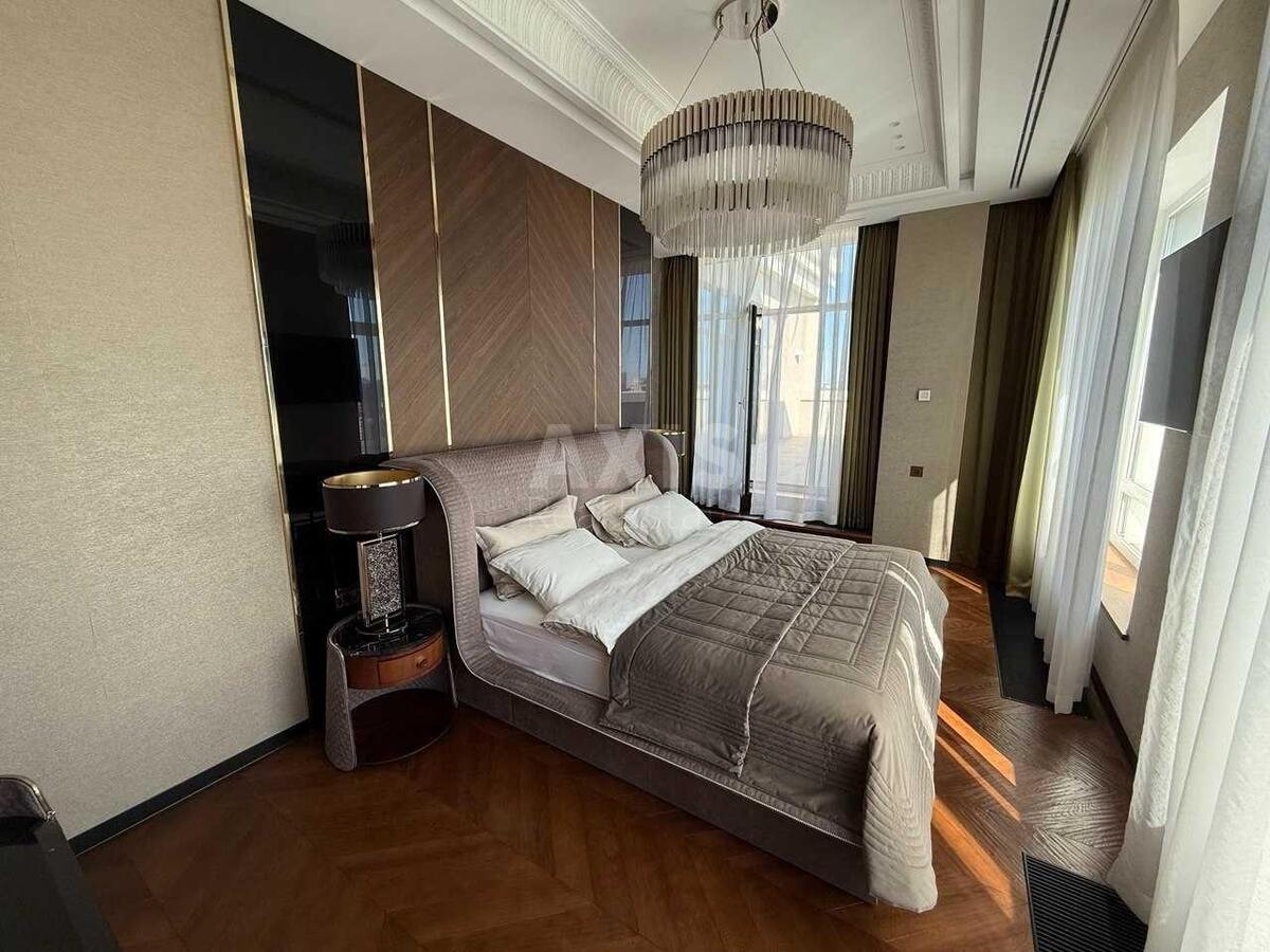 4к квартира ул. Жилянская 68608176