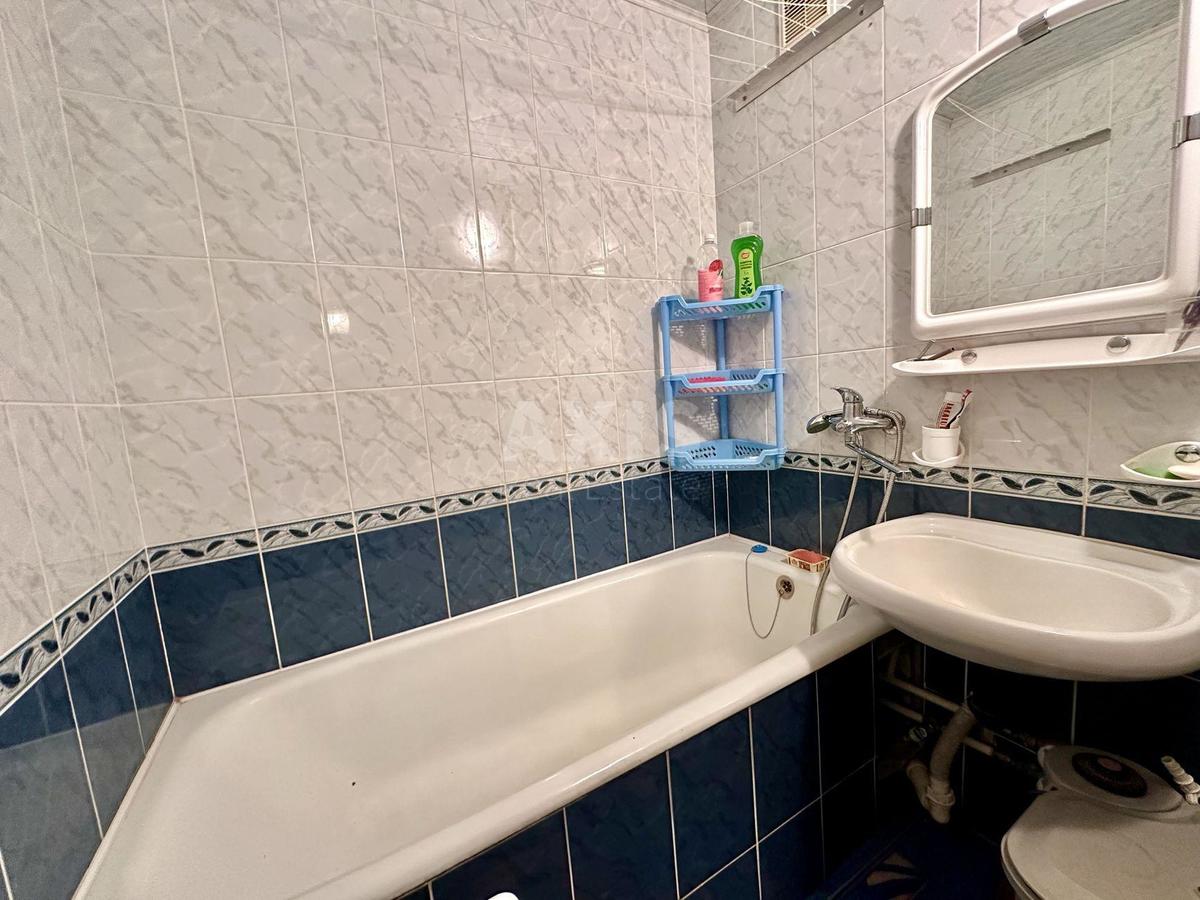 2k apartment vul. Dan'kevycha Kostjantyna 75