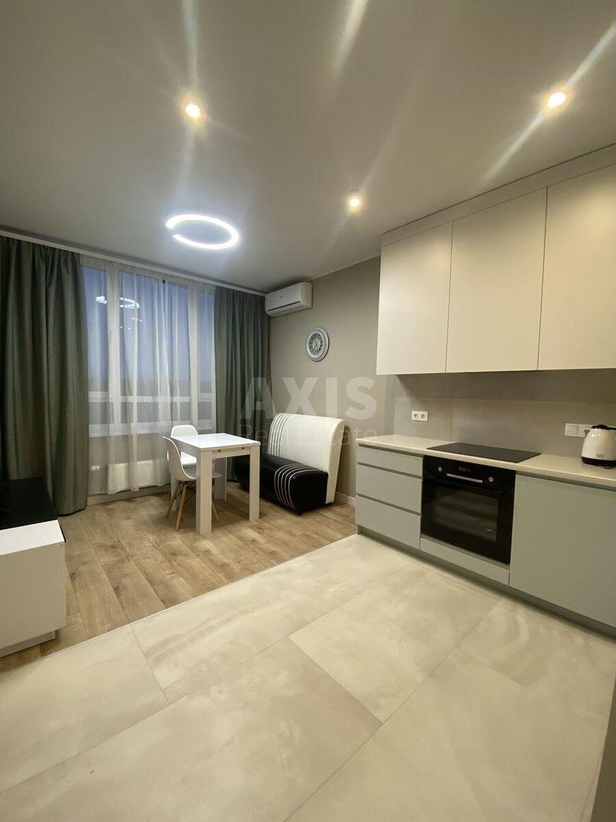 2k apartment vul. Rodyny Kristeriv 6613240