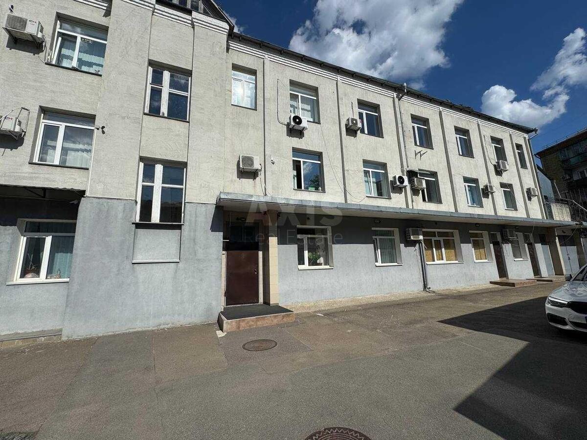 Office vul. Shevcova Ivana 5, 134m26