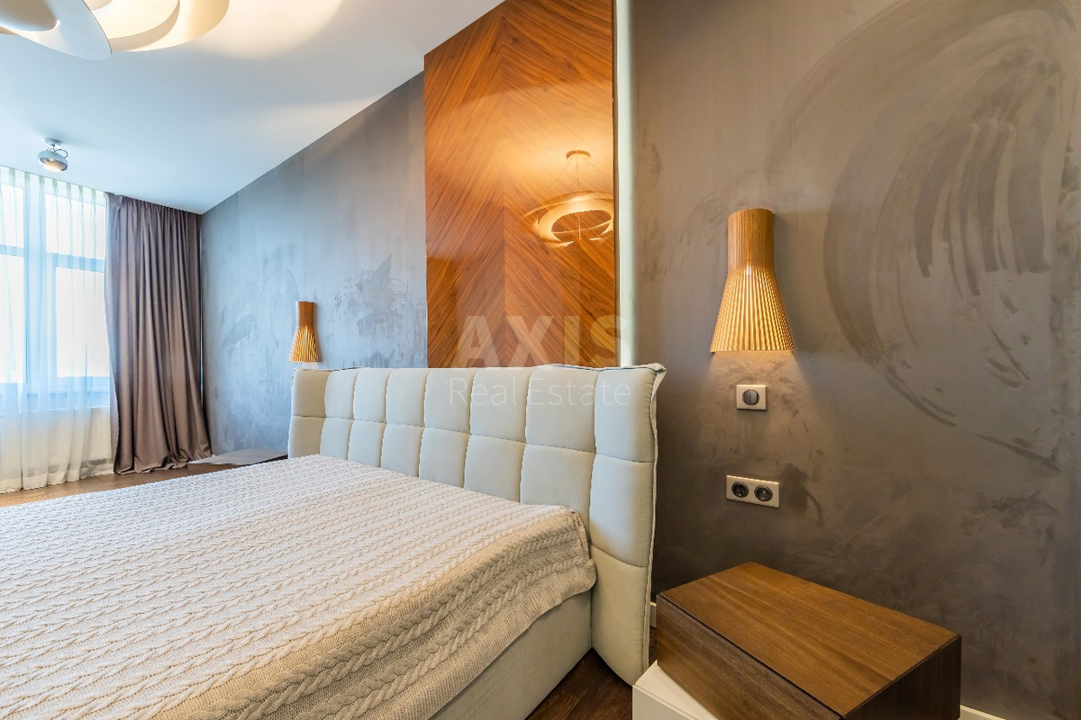 3k apartment vul. Glybochyc'ka 32Б6106015