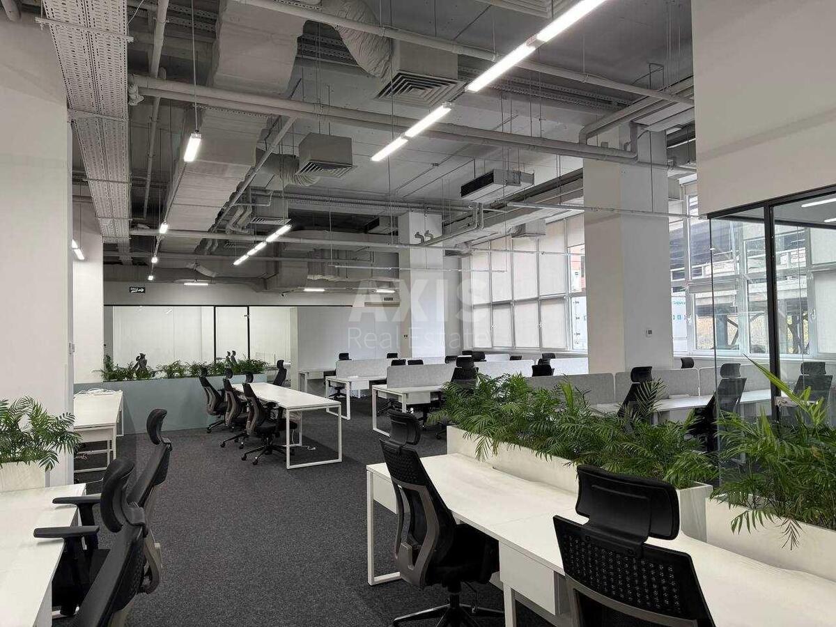 Офис ул. Гайдара 58/10, 409м2611556