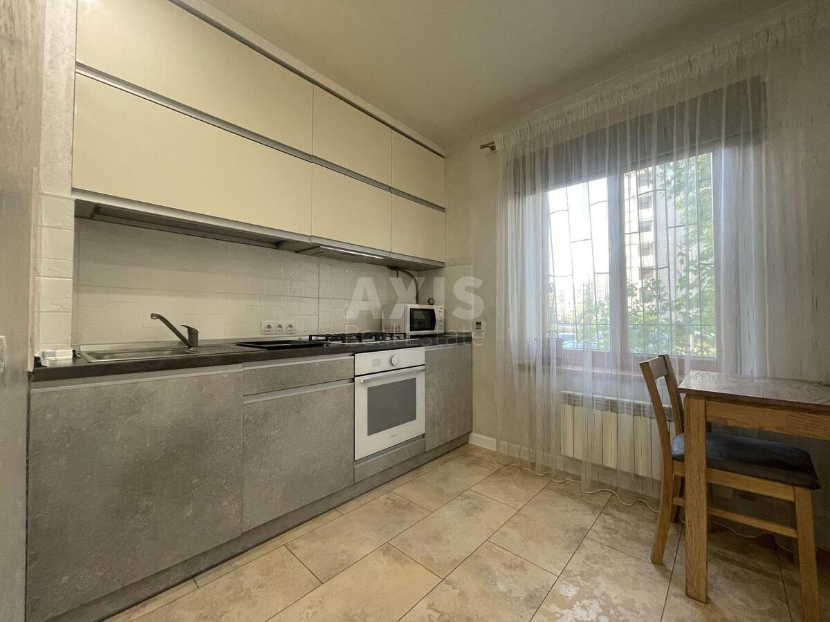 1k apartment pr-t Bazhana Mykoly 5Е