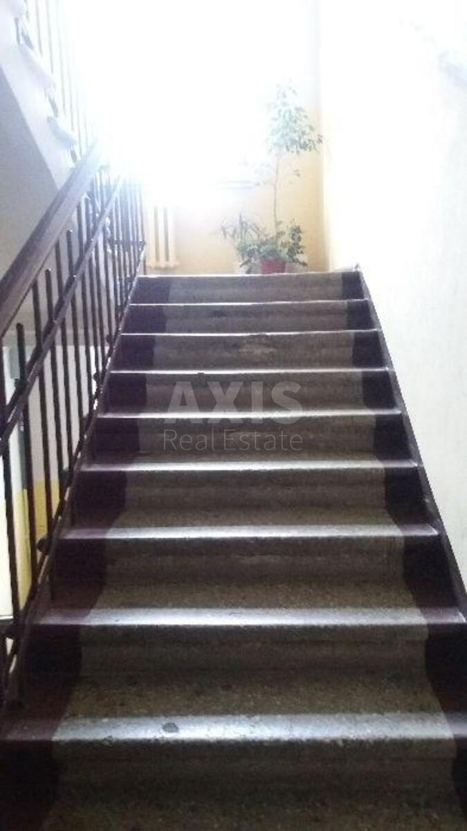 2k apartment vul. Chumaka Vasylja 139