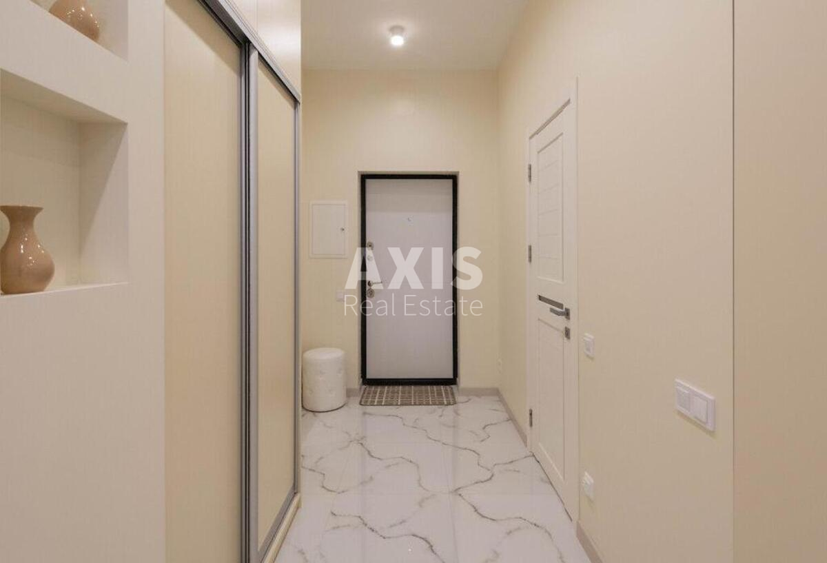 1k apartment vul. Dragomyrova Myhajla 4Б1