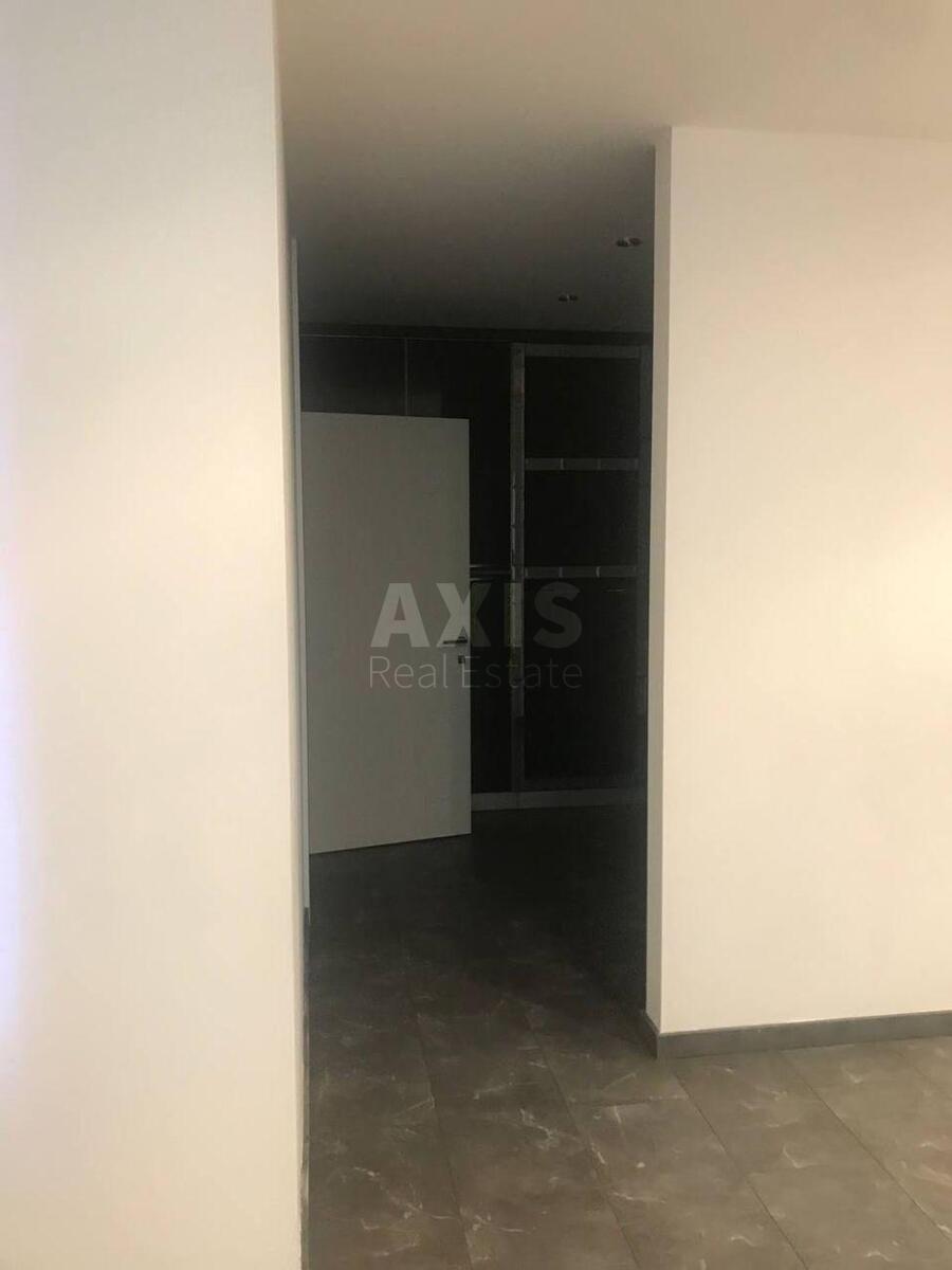 Office vul. Sribnokil's'ka 12, 60m21