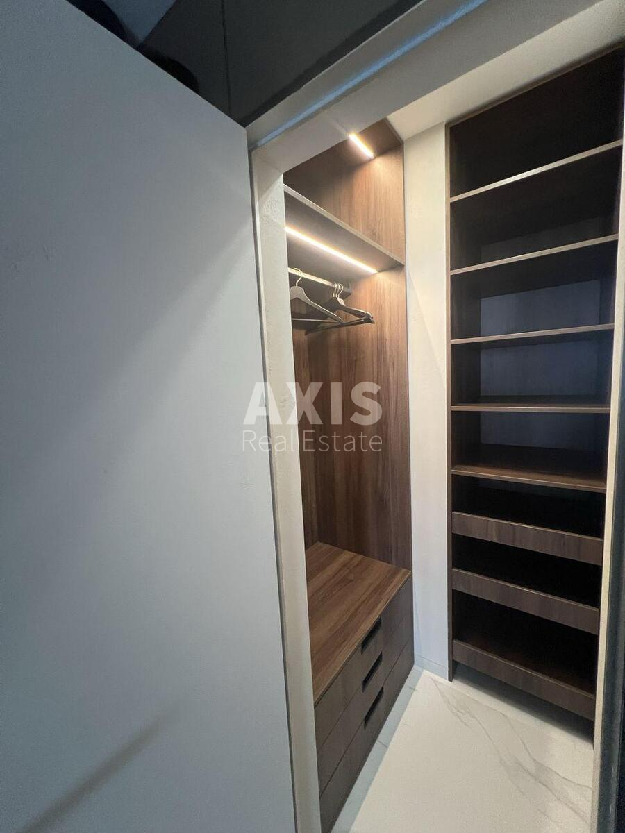 4k apartment pr-t Peremogy 6711