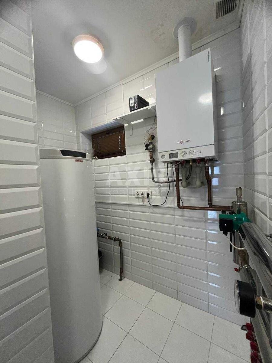 House vul. Chernjahovs'kogo, 264m2, Kyiv city10