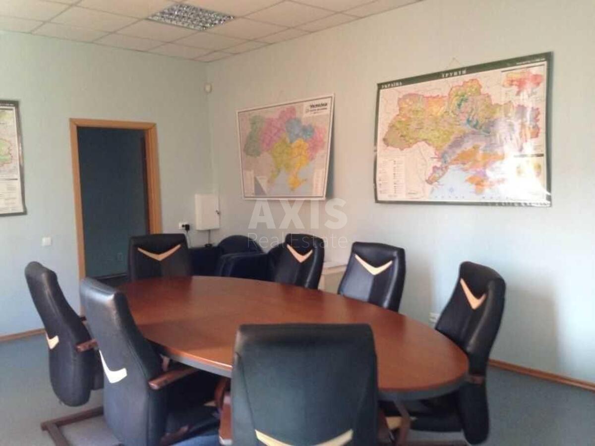 Office vul. Myhajlivs'ka 17, 90m20