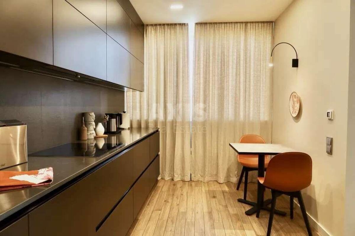 3k apartment pr-t Lobanovs'kogo 4Г
