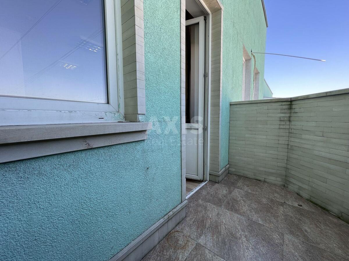 Office vul. Chavdar Jelyzavety 3, 70m26