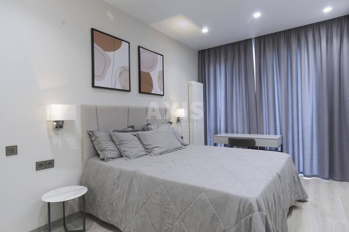 3k apartment vul. Antonovycha 118/9594061