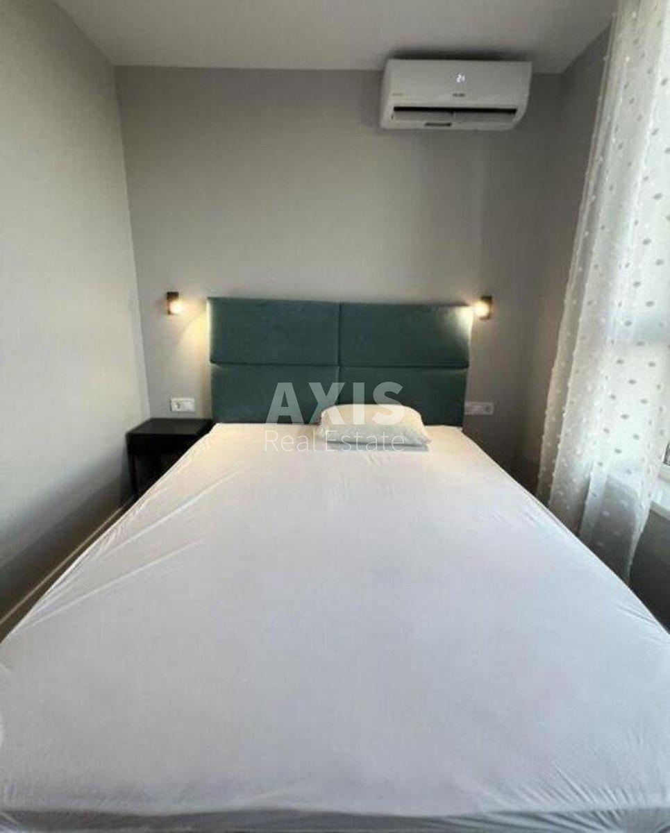 1k apartment doroga Naberezhno-Rybal's'ka 27