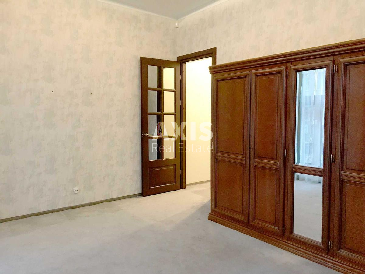 Service object vul. Jaroslaviv Val 4, 313m2412208