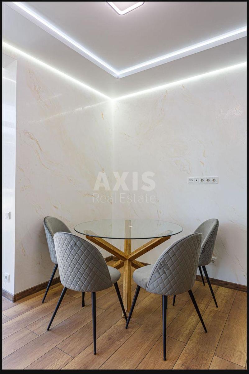 1k apartment vul. Glybochyc'ka 130