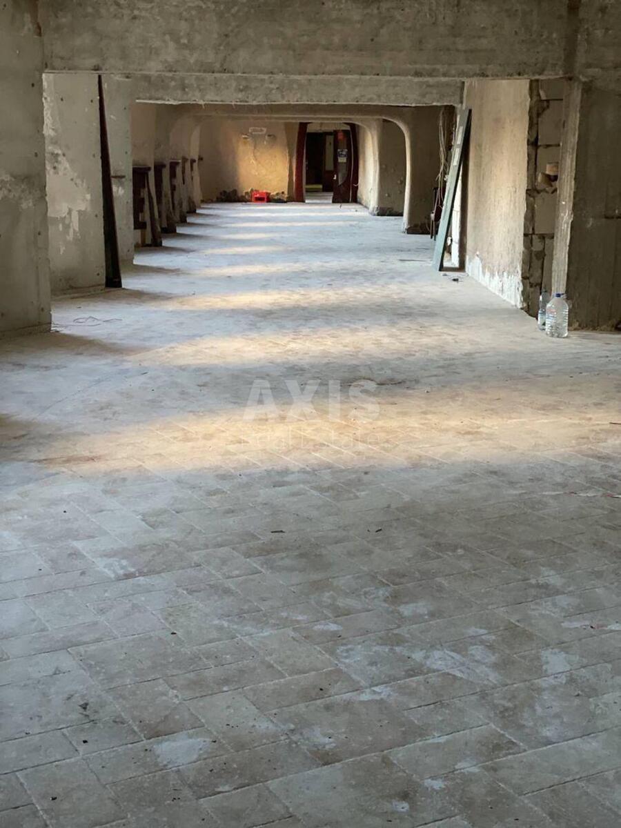 Trade object pl. L'vivs'ka 1/5, 165m24