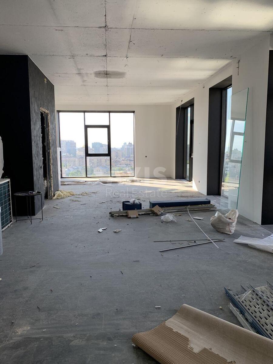 4k apartment vul. Bul'varno-Kudrjavs'ka 214