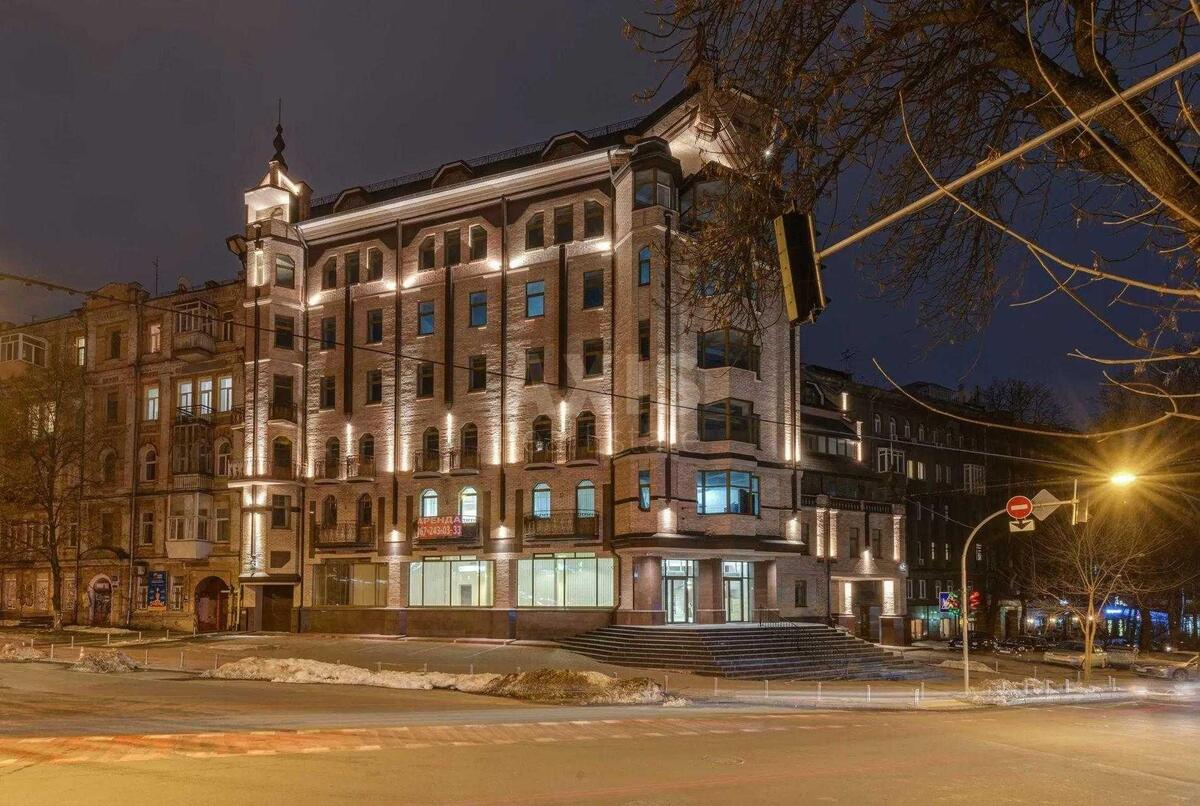 Office vul. Hmel'nyc'kogo Bogdana 63А, 300m2
