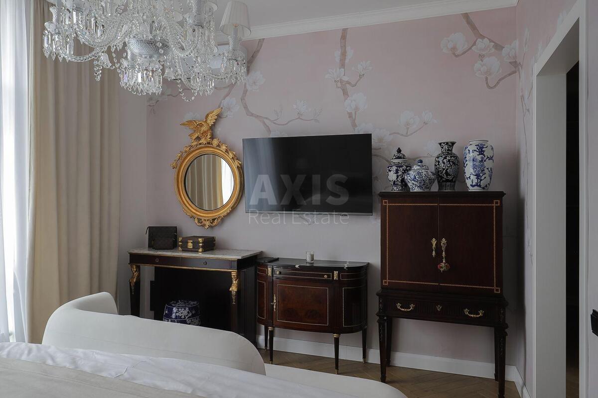 3k apartment vul. Dragomyrova Myhajla 19Б8