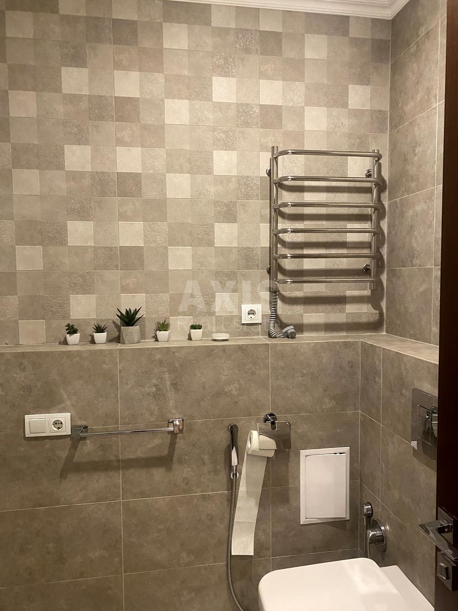 2k apartment pr-t Berestejskij 1096319412