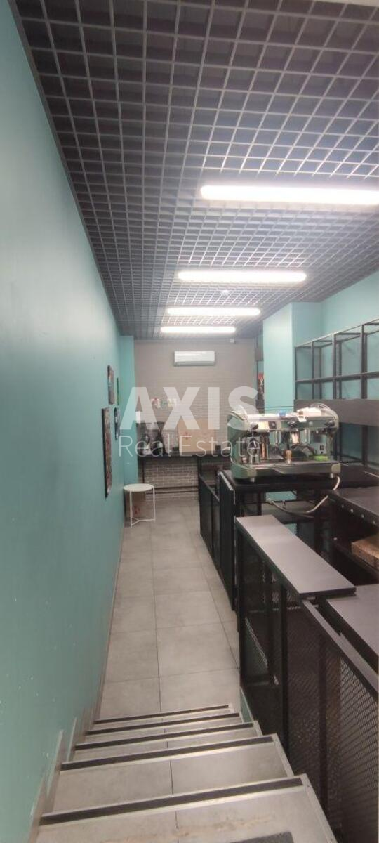 Trade object vul. Jevgena Konoval'cja 36Е, 59m23