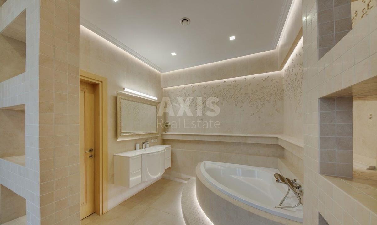 5k apartment vul. Nazarivs'ka 118