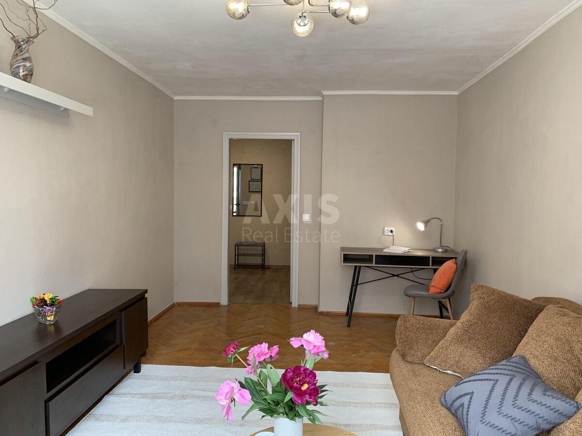 2k apartment vul. Tymoshenka Marshala 193