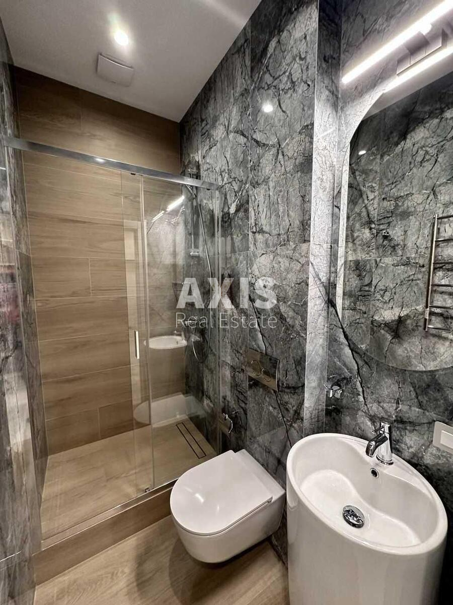 3k apartment vul. Barbjusa Anri 28А11