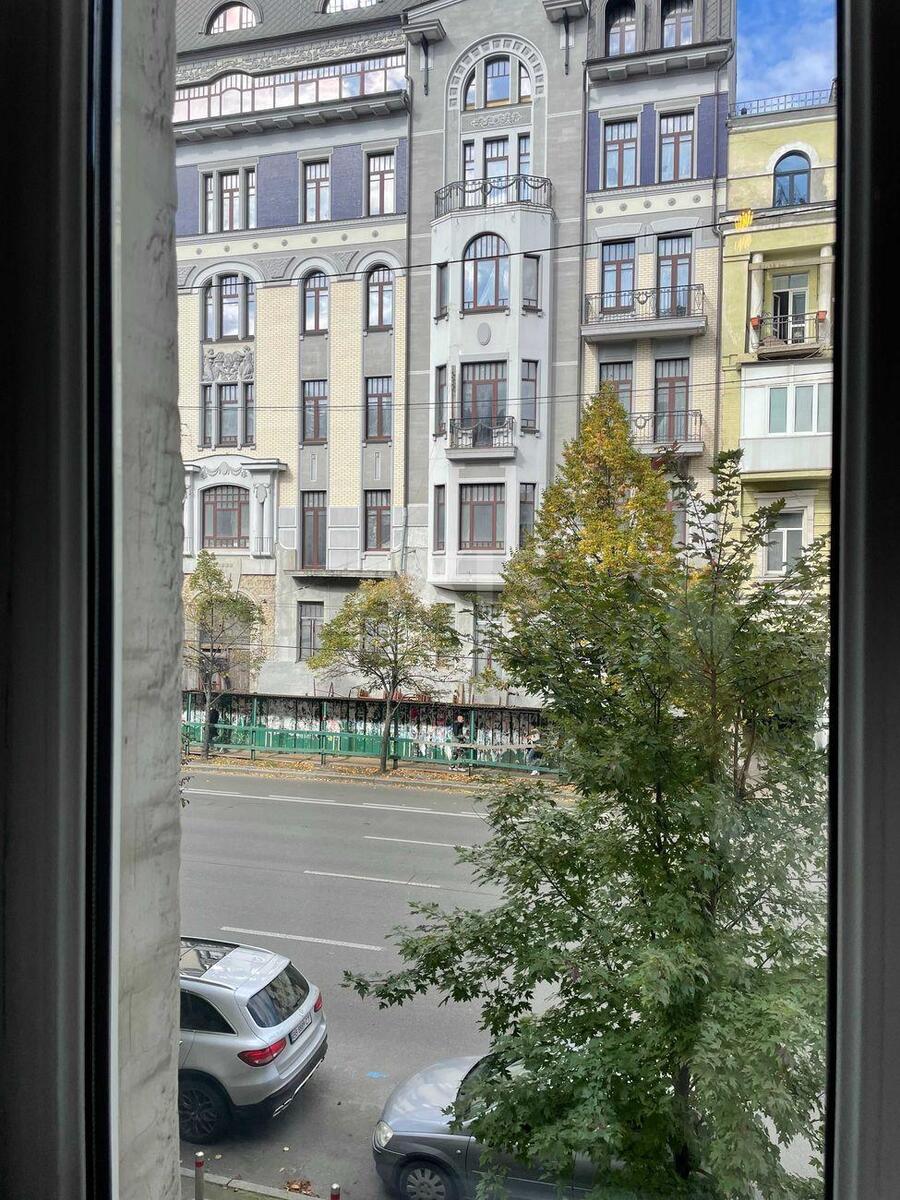 1k apartment vul. Saksagans'kogo 4110