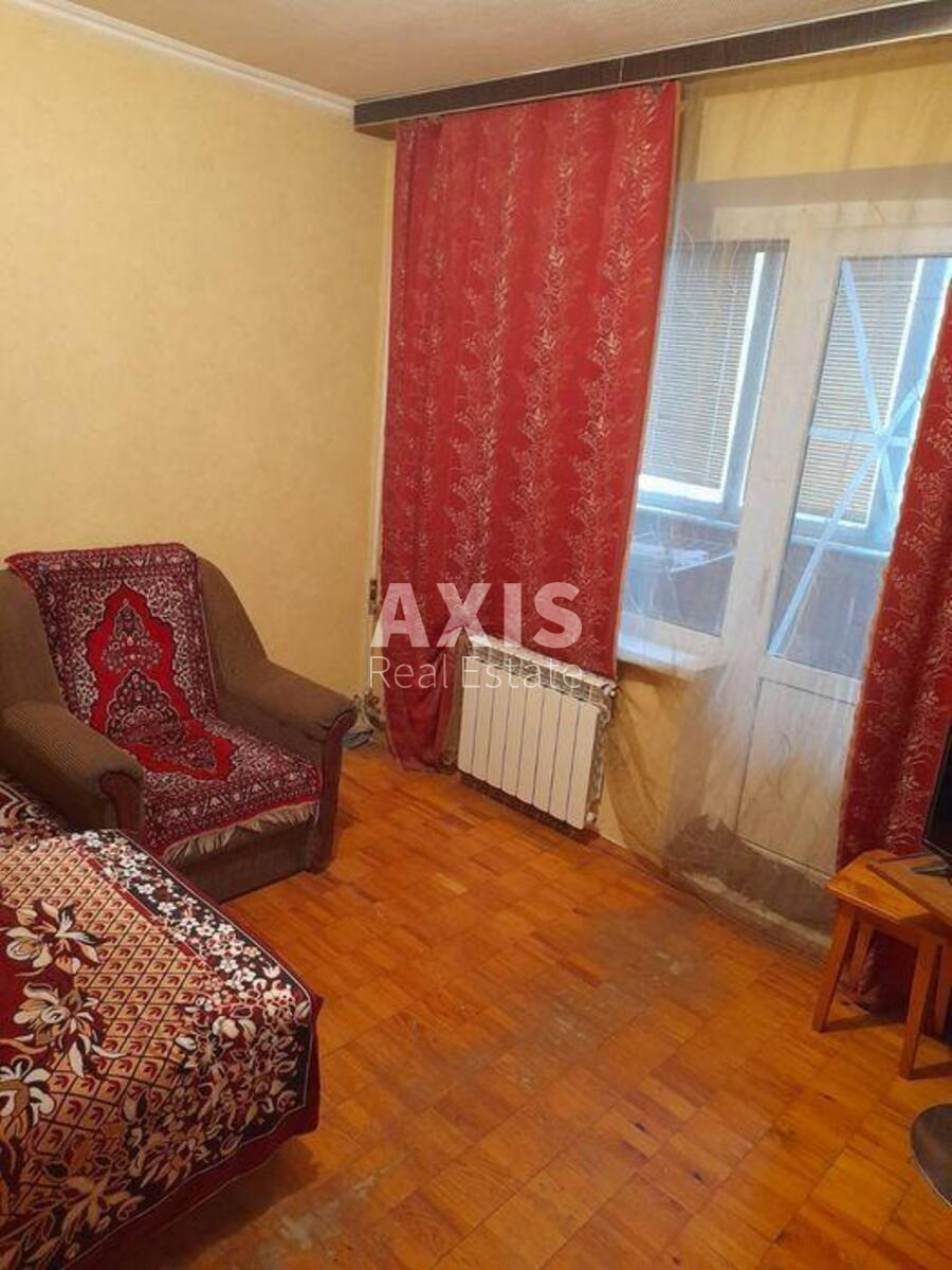 2k apartment vul. Bal'zaka Onore de 18