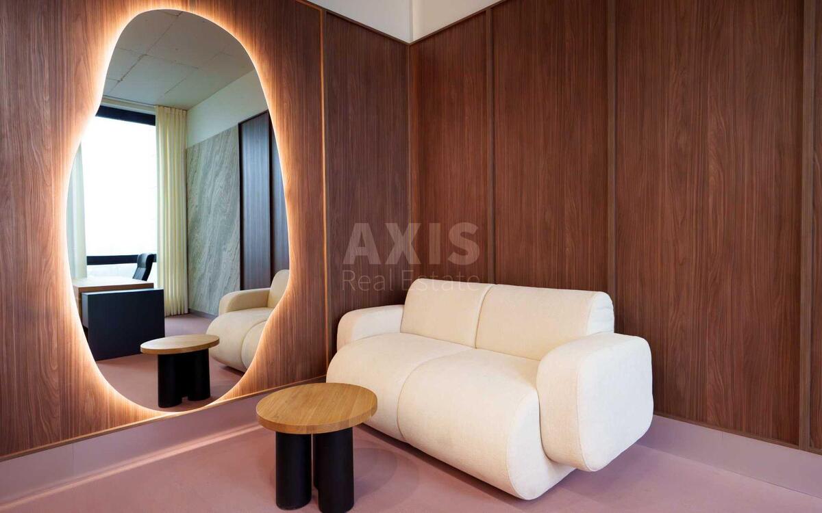 Office pr-t Peremogy 42, 222m2