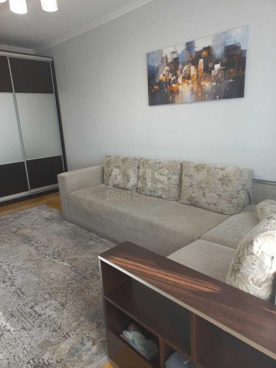 2k apartment vul. Raduns'ka 42/101