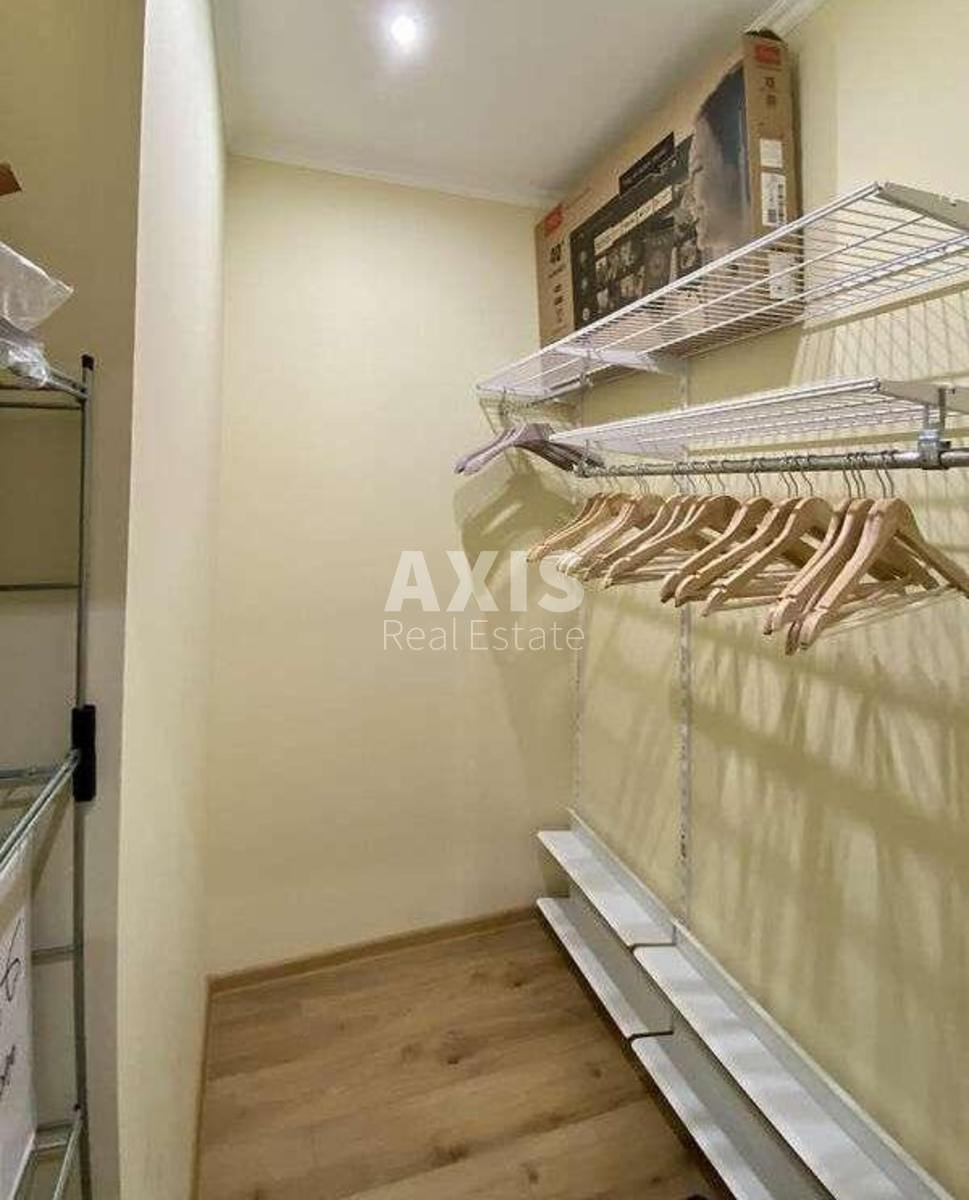 1к квартира ул. Предславинская 427